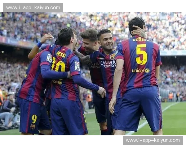 绿野逐梦，王者之战：曼城与尤文的史诗对决，点燃绿茵激情！